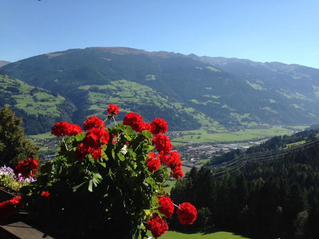 Gastehaus Rieser Hotel Ried im Zillertal Eksteriør billede